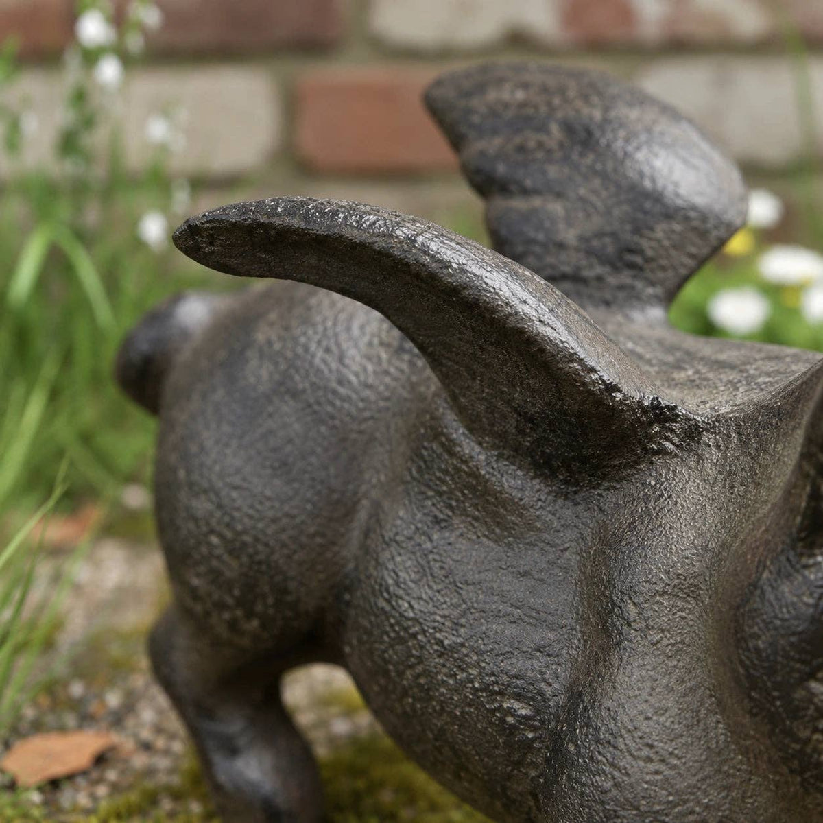 Flying Pig Figurine, Cast Iron Shelf or Tabletop Home Decor, 4"