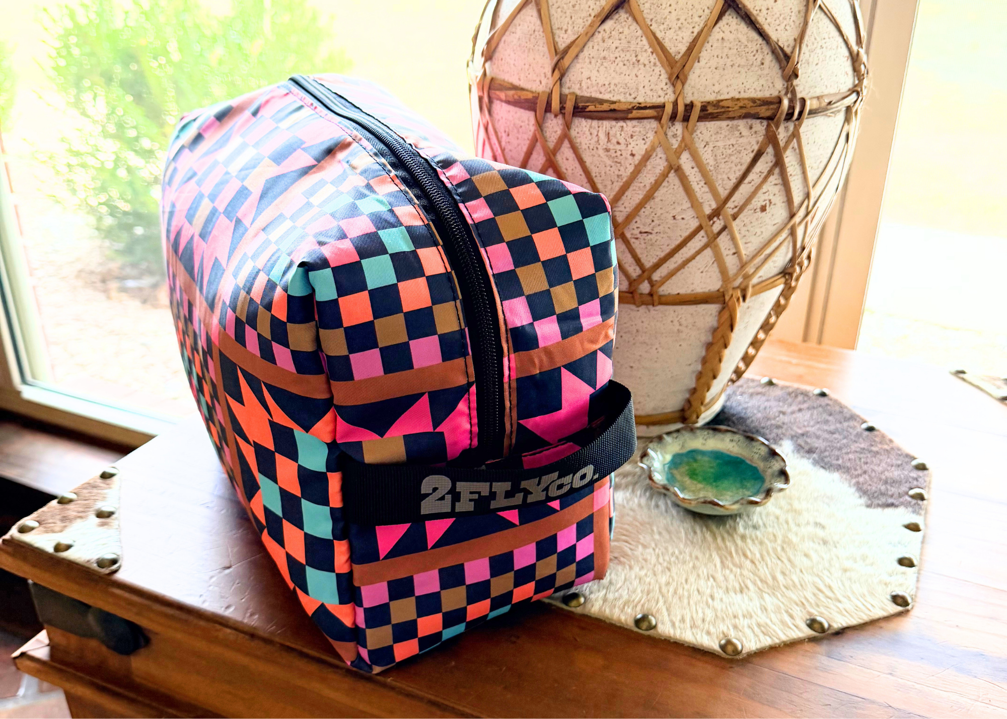 2FLY THAT TRAVELERS BAG (RANCH HOUSE)