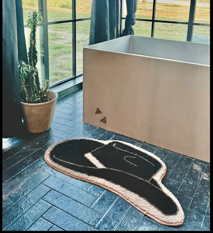 Moody Midnight western cowboy hat accent rug, ranch style home decor lifestyle #3