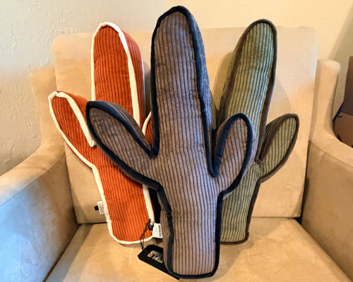 2FLY KICK A CACUS PILLOW (mocha)