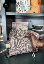 2FLY THAT TRAVELERS BAG (ZEBRAHH)