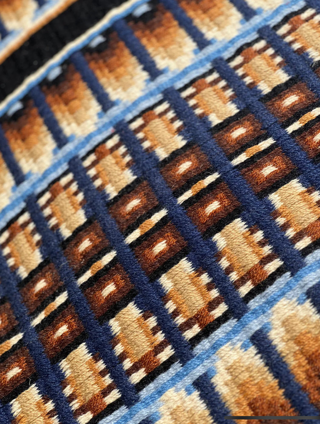 DARK AND MOODY (SHOW PAD)