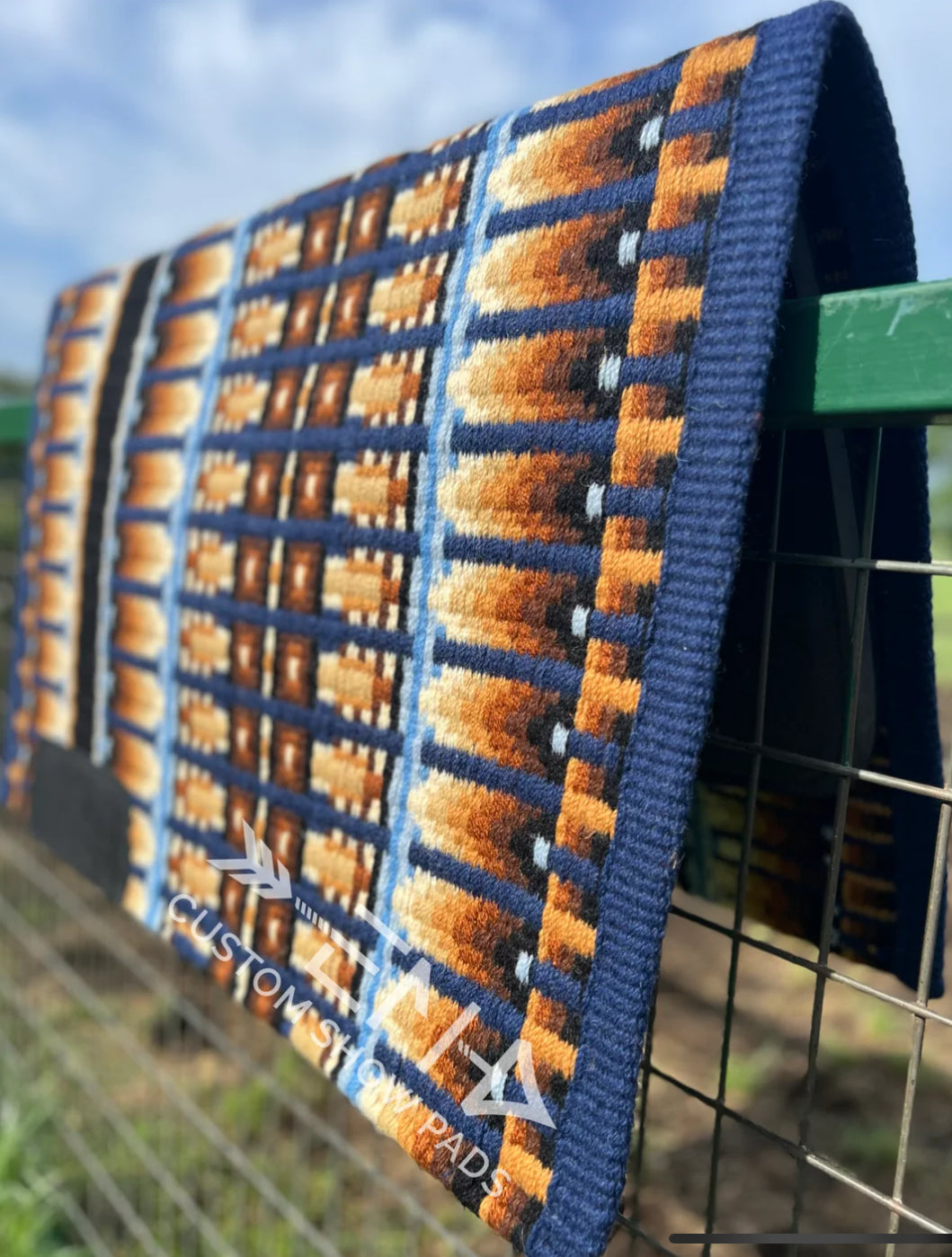 DARK AND MOODY (SHOW PAD)