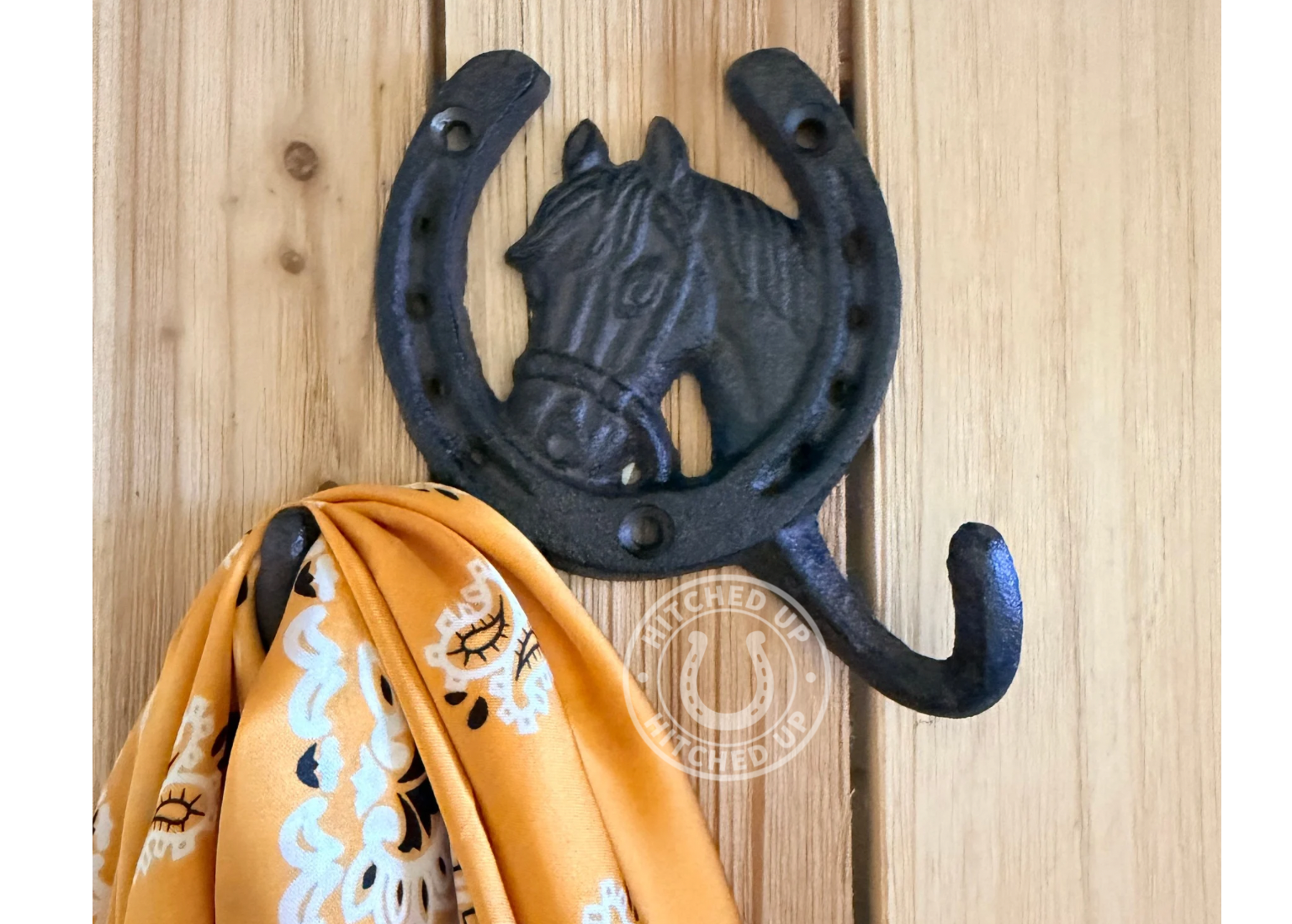 HORSESHOE WALL HOOK CAST IRON (horse head)