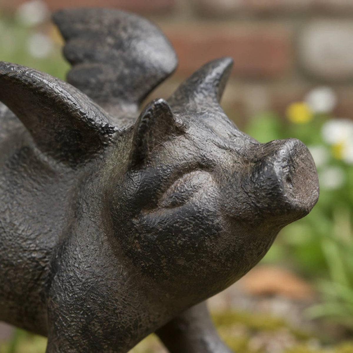 Flying Pig Figurine, Cast Iron Shelf or Tabletop Home Decor, 4"